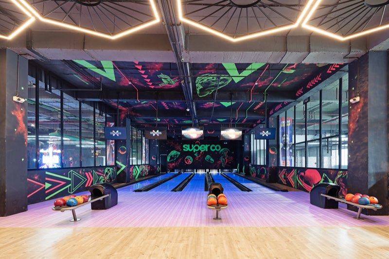 Bowling at superco